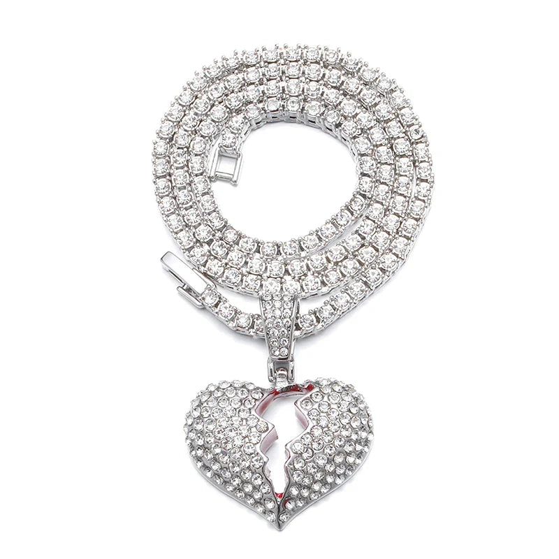 Men's Moissanite Heartbreak Pendant Chain - Yoyisjewelry