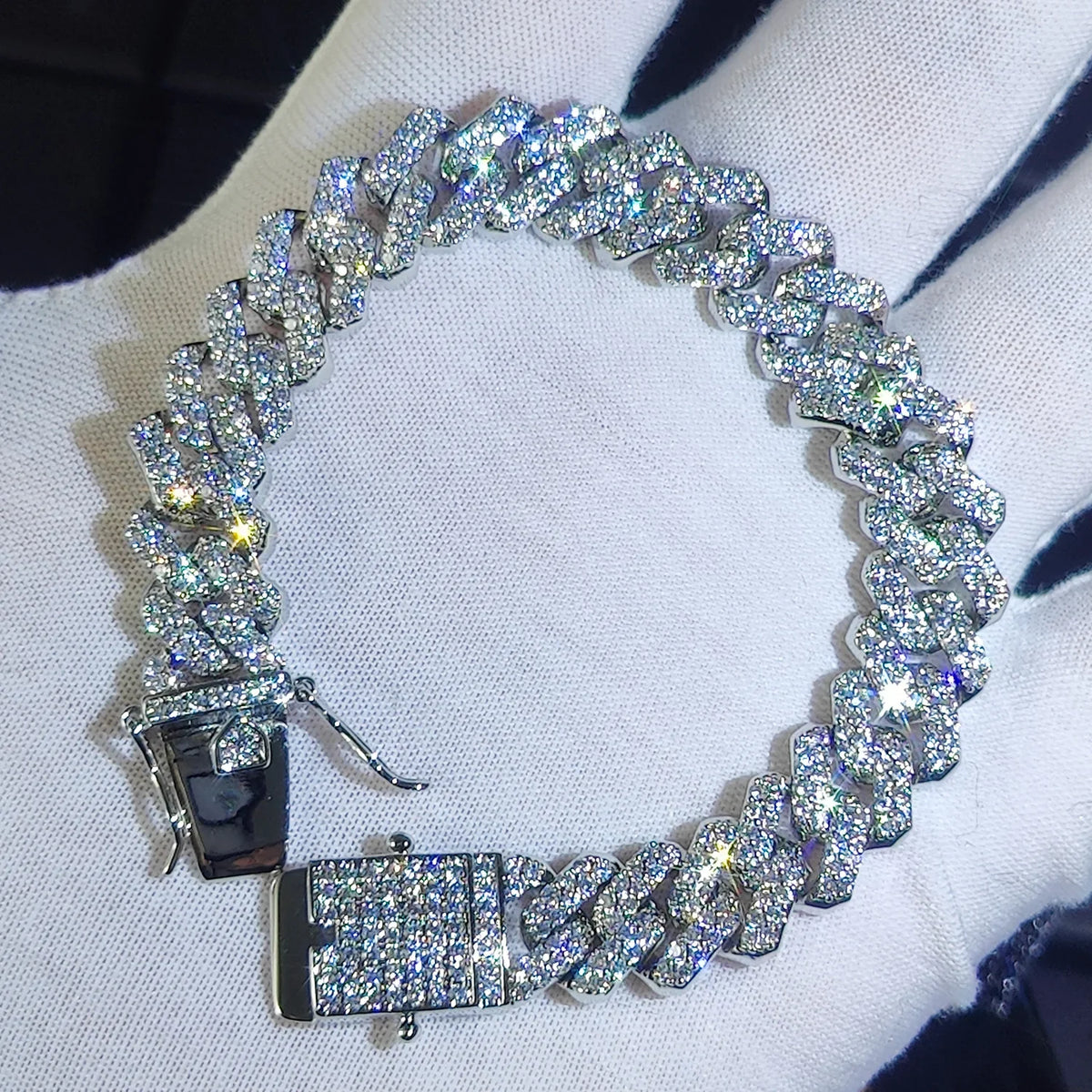 Men's Moissanite Cuban Link Bracelet - Yoyisjewelry