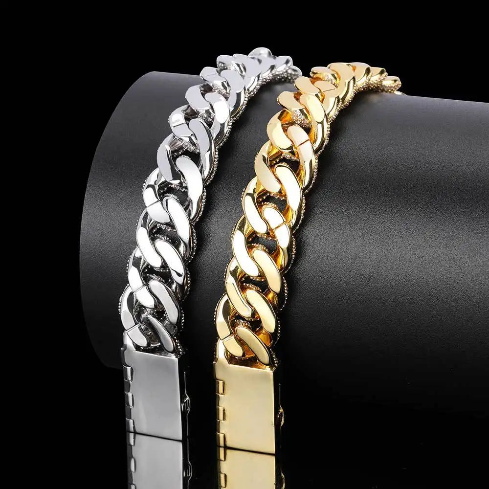 Thick Moissanite Paved Miami Cuban Link Bracelet - Yoyisjewelry
