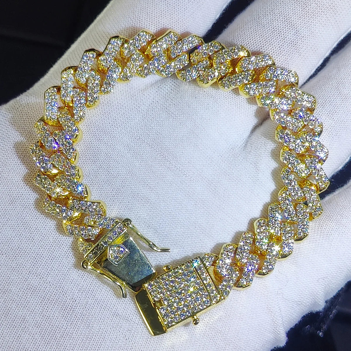 Men's Moissanite Cuban Link Bracelet - Yoyisjewelry