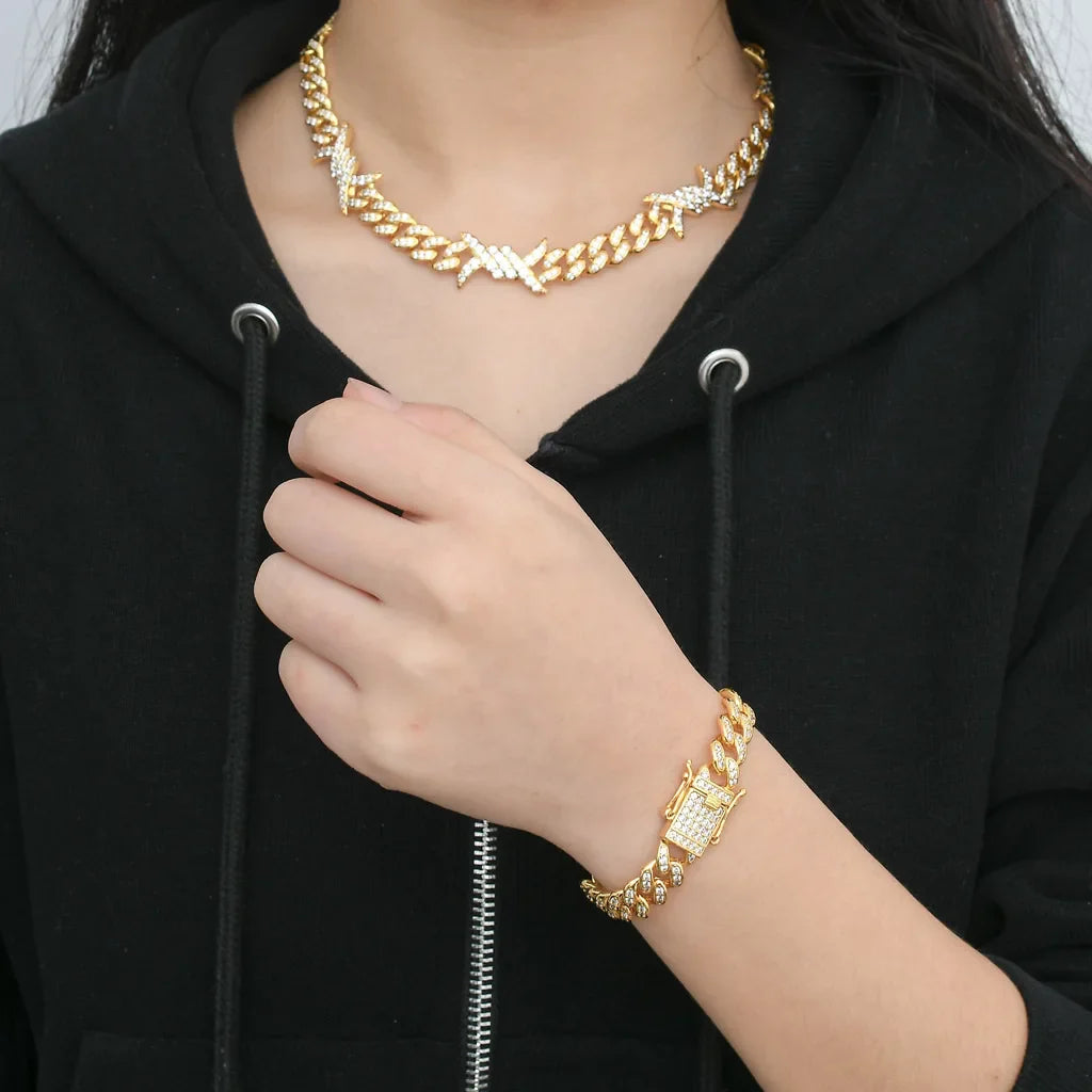 Men's Gold  Moissanite Cuban Link Barbwire Bracelet - Yoyisjewelry